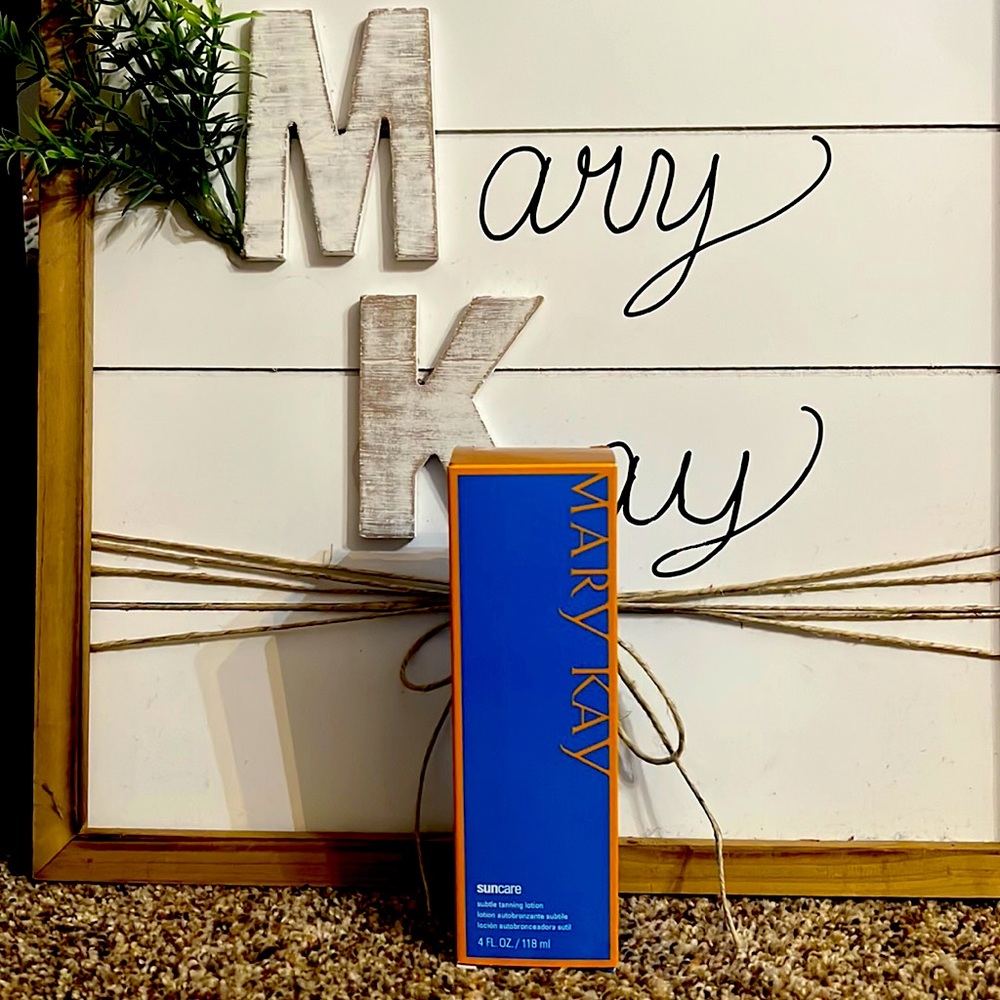 Mary Kay NIB subtle tanning lotion
